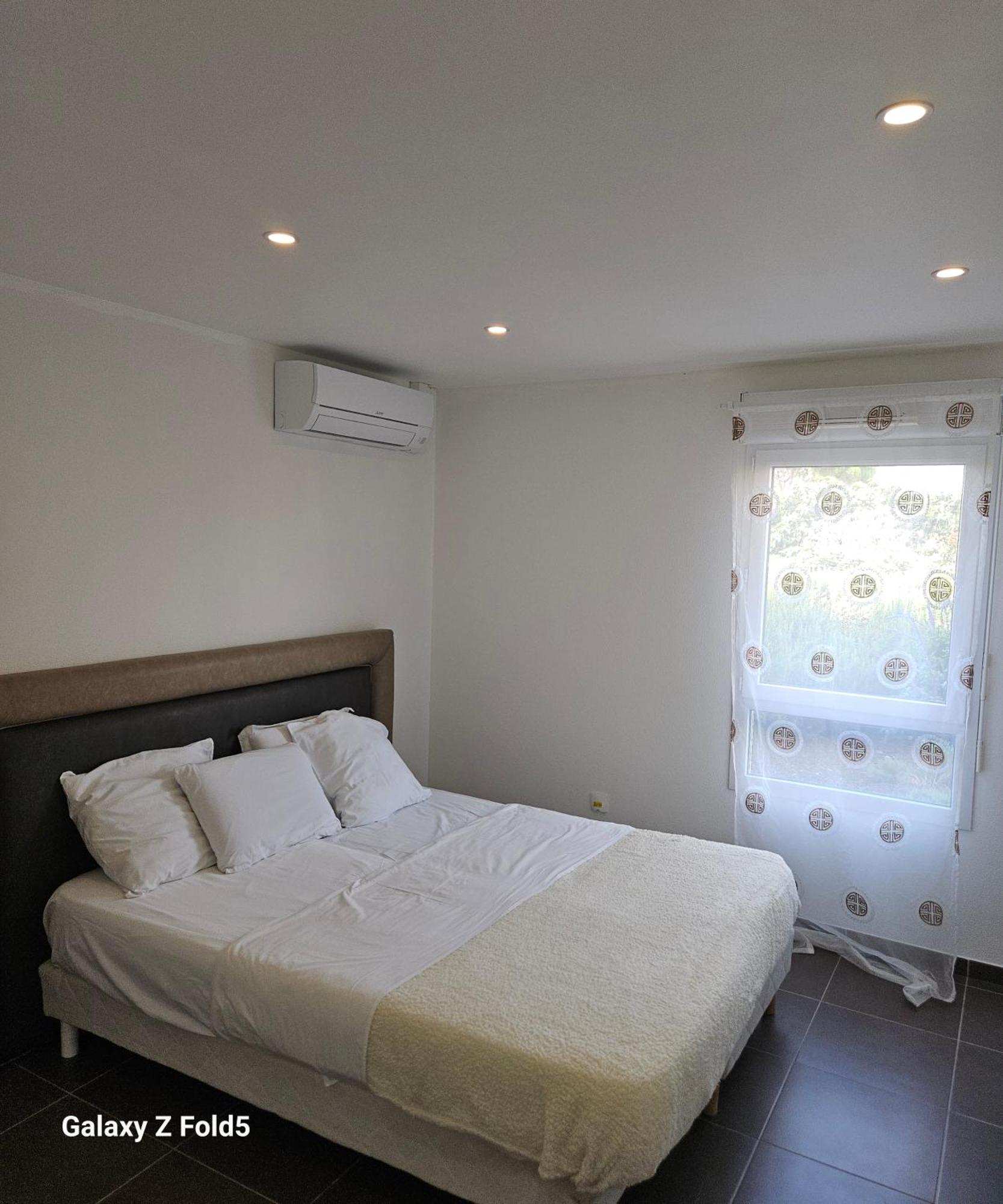 Via Center Bat A Apartment เฟรฌูส ภายนอก รูปภาพ
