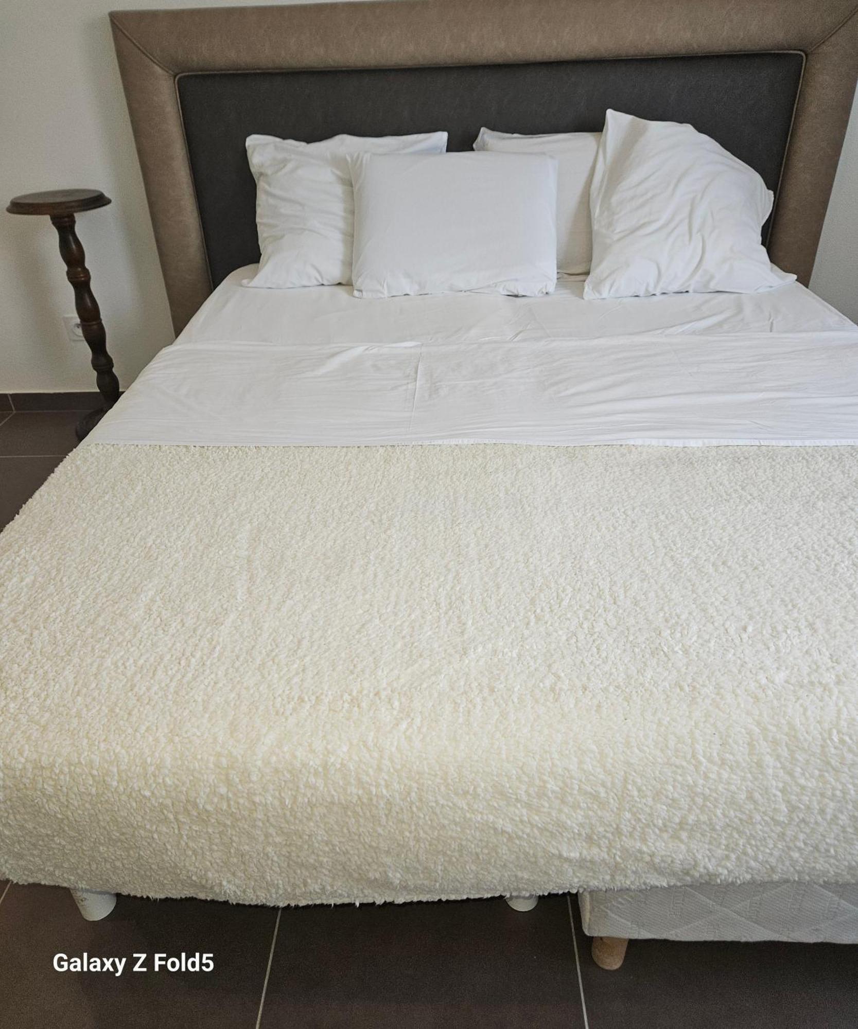 Via Center Bat A Apartment เฟรฌูส ภายนอก รูปภาพ